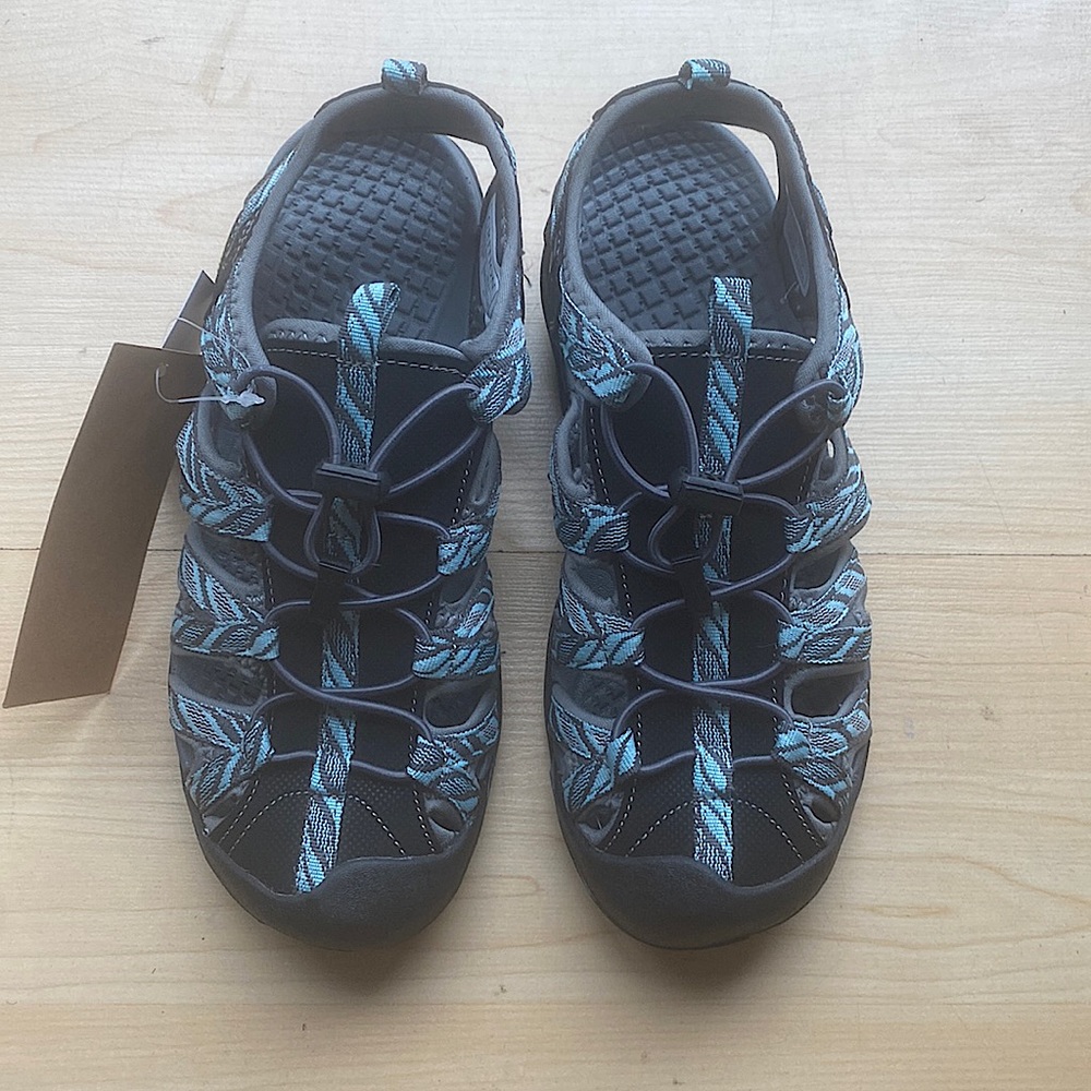 Grition - Womens Outdoor Hiking Shoes in size 6.5 US Womens in color Grey/Blue